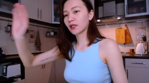 Snapshot of kelly_yon chatting on March 31, 2026, 6:36 am Kelly online show from March 31, 2026, 6:36 am