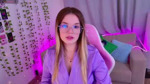 Kelly online show from February 6, 2026, 12:19 pm