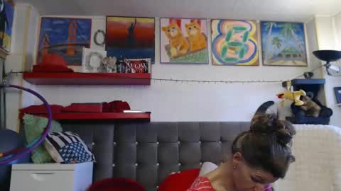 kelly online show from February 21, 2025, 7:01 am