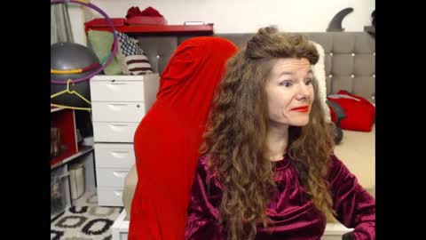 kelly online show from March 1, 2025, 9:15 pm