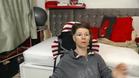 kelly online show from May 16, 2026, 1:13 am