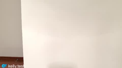 Kelly online show from June 17, 2026, 7:37 pm