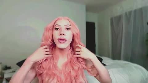 Kelsi  online show from February 15, 2026, 9:30 am