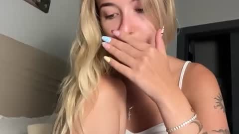Kelsey Blu online show from July 18, 2026, 2:49 am