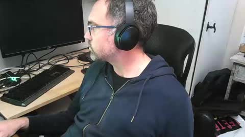 Snapshot of kelvin06133 chatting on March 11, 2025, 9:37 pm kelvin06133 online show from March 11, 2025, 9:37 pm