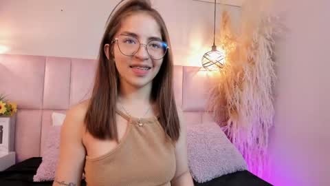 Kely online show from June 6, 2026, 3:11 am