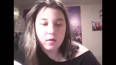 Snapshot of kemeli008 chatting on October 27, 2025, 9:41 pm Kemeli008 online show from October 27, 2025, 9:41 pm