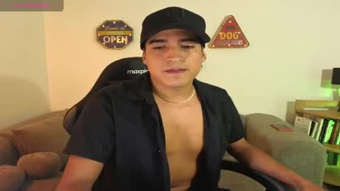 ken_blaker online show from June 1, 2026, 11:17 pm