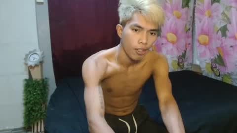ken_minjun online show from July 3, 2026, 1:17 pm