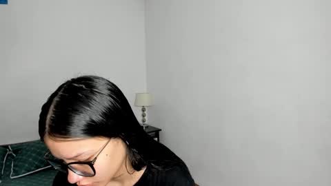 Snapshot of kendalgrey01 chatting on November 27, 2025, 3:25 pm Kendal online show from November 27, 2025, 3:25 pm