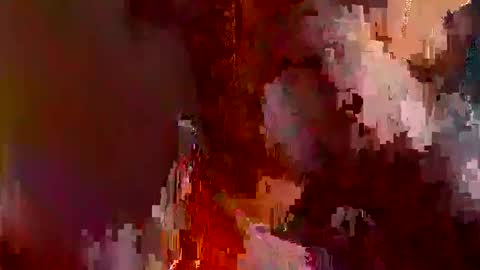 Snapshot of kendall_lenny chatting on December 31, 2024, 1:04 am Lenny online show from December 31, 2024, 1:04 am