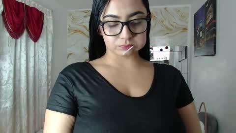 kendall  online show from April 18, 2026, 6:28 am