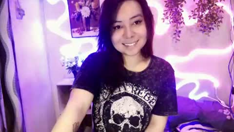 Snapshot of kendall_snow chatting on June 29, 2026, 12:05 pm kendall_snow online show from June 29, 2026, 12:05 pm