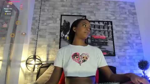 Kendall online show from June 25, 2026, 2:44 am