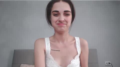 Snapshot of kendi_snow chatting on February 16, 2025, 5:04 am kendi snow online show from February 16, 2025, 5:04 am