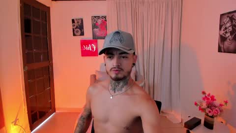 keneth_collins online show from May 11, 2026, 12:55 pm