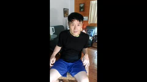 Snapshot of kenhiking chatting on April 9, 2026, 11:26 am kenhiking online show from April 9, 2026, 11:26 am