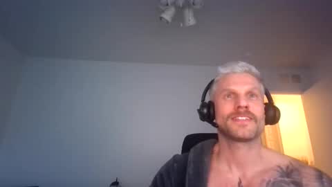 kenmackelwood online show from April 28, 2026, 11:37 am