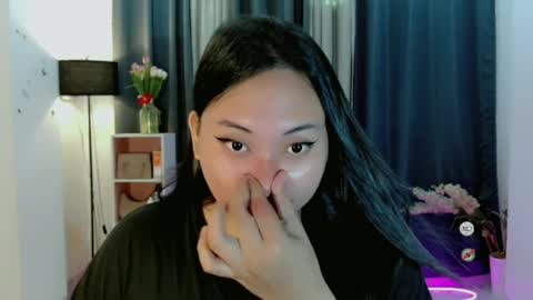 kennaxx69 online show from May 15, 2026, 11:34 pm