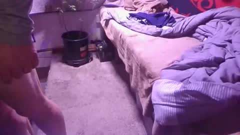 kenneth69h online show from March 2, 2025, 9:31 am