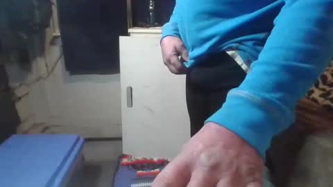 kenneth69h online show from October 30, 2025, 2:51 pm