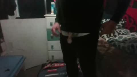 kenneth69h online show from October 31, 2025, 3:35 pm