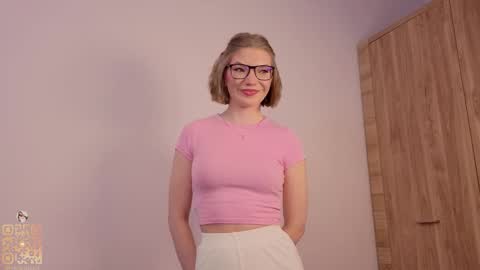 Lisa online show from March 8, 2026, 6:12 pm