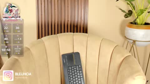 Snapshot of kenykitty chatting on December 29, 2024, 5:42 am Keny Kitty  Onlyfans Kenayfoxx online show from December 29, 2024, 5:42 am