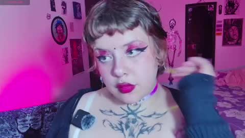 Kenzie online show from May 30, 2026, 5:48 am