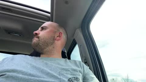 kepkon00 online show from April 11, 2026, 5:06 pm