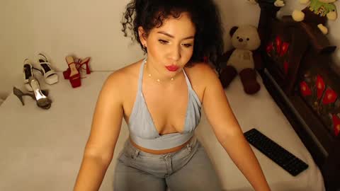 Snapshot of kerani__ chatting on January 30, 2025, 12:18 am DANIELA online show from January 30, 2025, 12:18 am