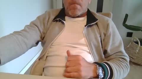 Anton online show from April 19, 2026, 4:28 pm