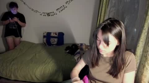 kesh_mne online show from March 25, 2026, 6:25 pm