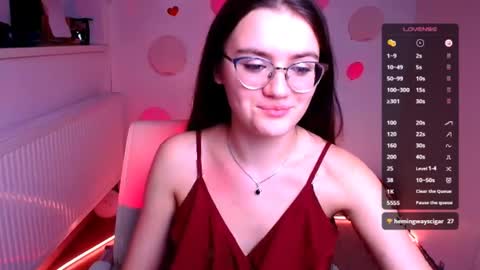 Snapshot of ketrin_pirsss chatting on March 9, 2025, 10:52 am Ketrin online show from March 9, 2025, 10:52 am
