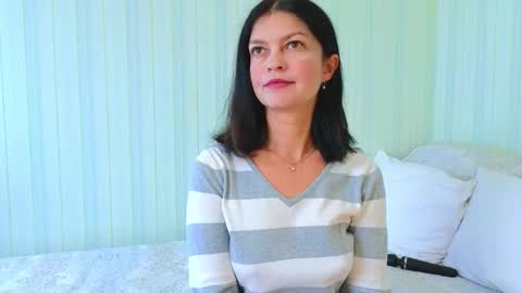 Snapshot of kettimi chatting on October 1, 2025, 7:58 am Catherine online show from October 1, 2025, 7:58 am