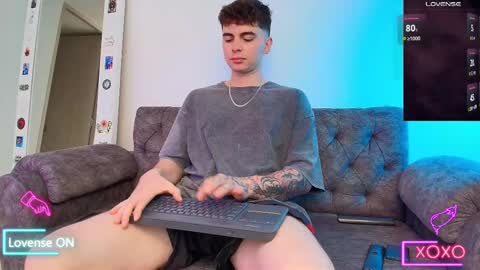 Snapshot of kev_zapata chatting on March 11, 2025, 5:46 pm KEV online show from March 11, 2025, 5:46 pm