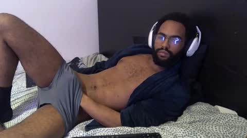 kevi4 online show from February 10, 2025, 9:04 pm