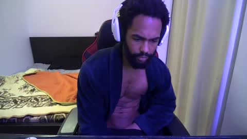 kevi4 online show from February 16, 2025, 11:48 pm