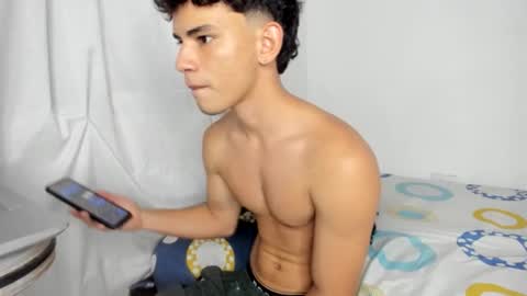 Snapshot of kevin_adrian01 chatting on May 17, 2026, 6:00 am kevin_adrian01 online show from May 17, 2026, 6:00 am