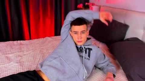 Snapshot of kevin_kess chatting on February 4, 2025, 6:49 pm Ask me online show from February 4, 2025, 6:49 pm