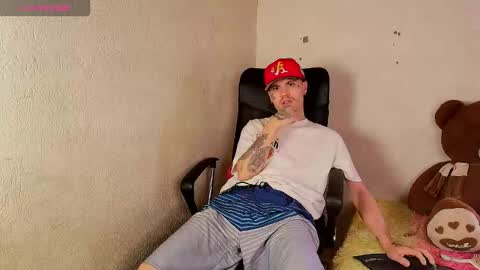 kevinperlas_ online show from February 20, 2026, 7:25 pm