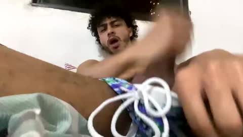 Snapshot of kevvluna05 chatting on March 10, 2025, 6:38 am kevvluna05 online show from March 10, 2025, 6:38 am