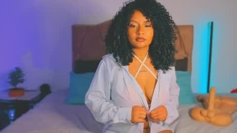 Snapshot of keyla_roberts_ chatting on May 6, 2026, 1:14 am Adhara. Help me reach 100 likes online show from May 6, 2026, 1:14 am