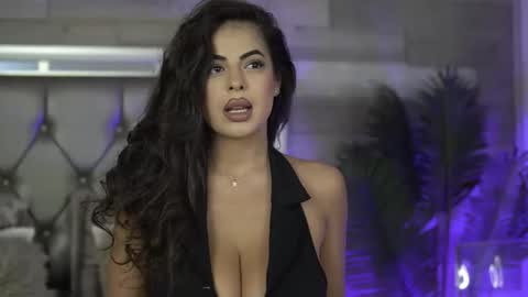 keylaconner online show from January 6, 2026, 5:55 am