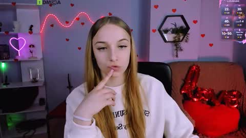 Keylas online show from March 8, 2026, 1:04 pm