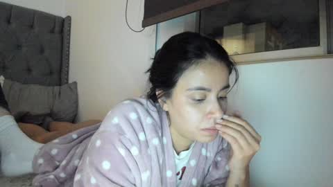 Snapshot of keyn_laurent_ chatting on February 1, 2025, 1:55 am Laura online show from February 1, 2025, 1:55 am