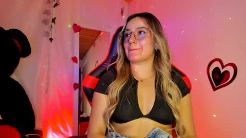 Keyth  online show from February 17, 2025, 4:04 pm