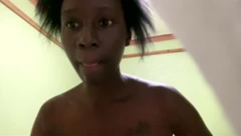 Snapshot of kezrinah16 chatting on April 12, 2026, 6:13 pm Kezrinah16 online show from April 12, 2026, 6:13 pm