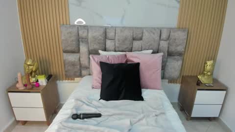 khalifa online show from February 19, 2025, 11:04 pm