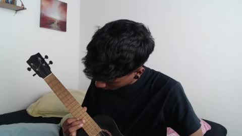 khevinlopezonig online show from December 25, 2024, 3:17 pm